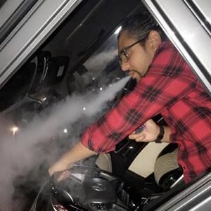 Meet your Posher, Ahmad